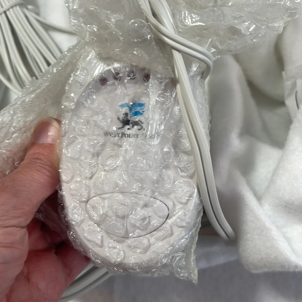 New Unused King Size Heated Mattress Pad White Rest Warmer Dual Control